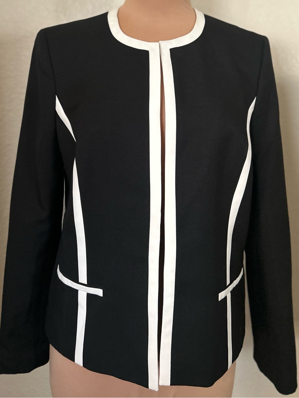 Evan Picone Black Jacket with White Contrast Trim